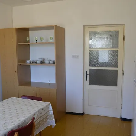 Marija Apartament Draga Bašćanska